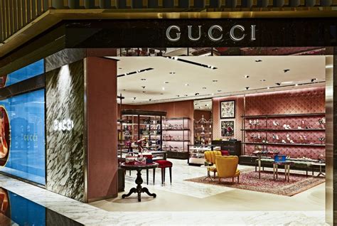 gucci shoe level dubai mall|level shoes in Dubai.